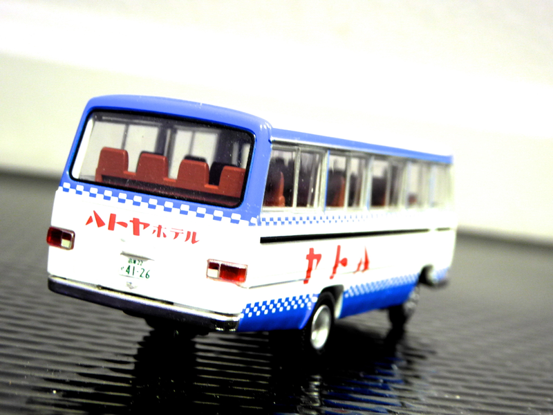 Illustration for article titled Hot Sixty 4th: Let's take the bus on Samurai Saturday